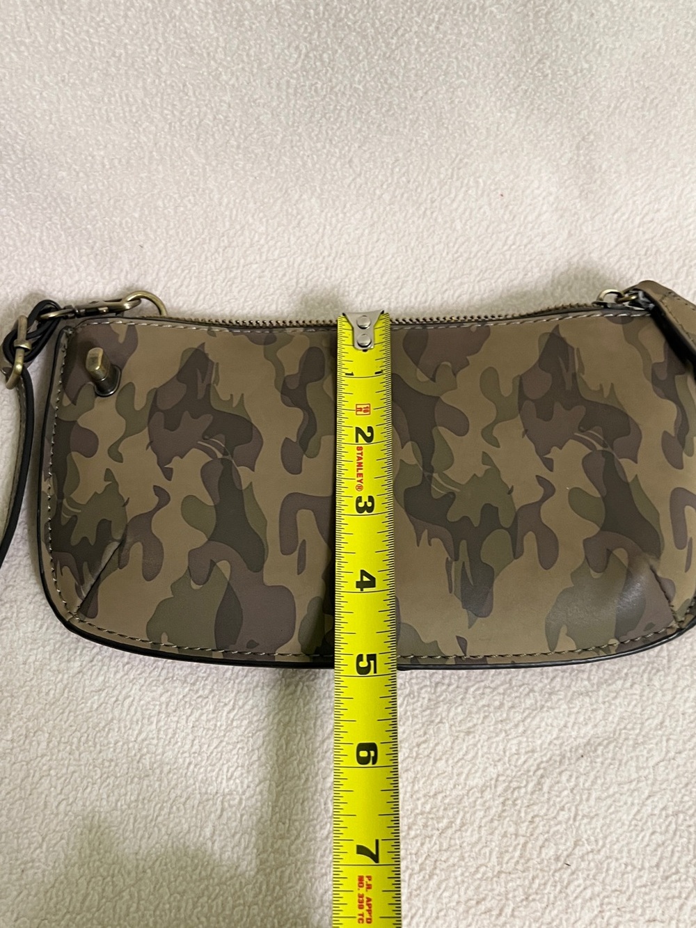 Joy Susan Mini Crossbody Wristlet Clutch Vegan Leather Camo Bag Adjustable Strap - Picture 10 of 14